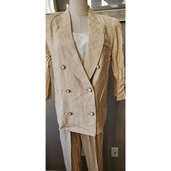 Vintage 80s Pinstripe Light Tan Suit Pants Jacket w/ Top Insert Women Sz 10 - Picture 2 of 13